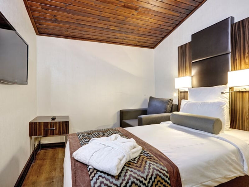Ramada By Wyndham