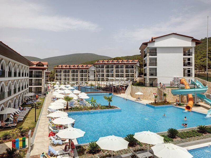 Ramada By Wyndham
