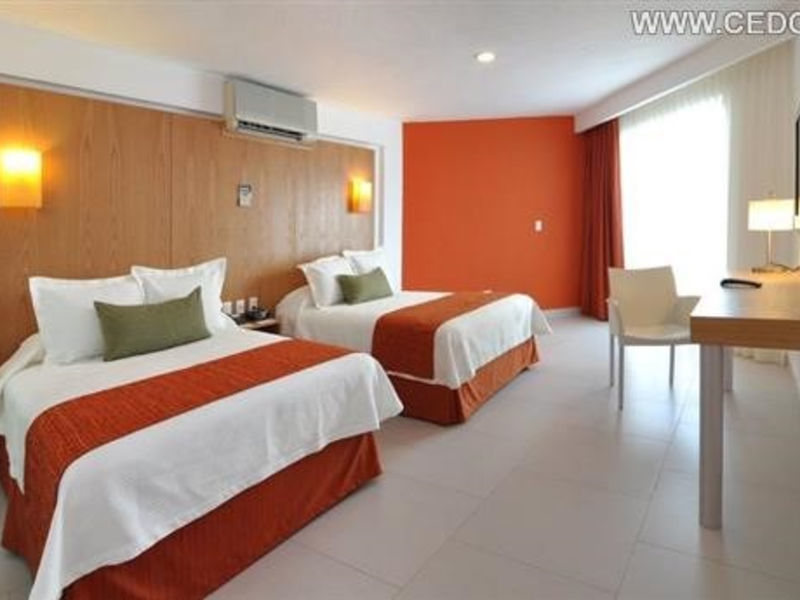 Ramada Cancún City