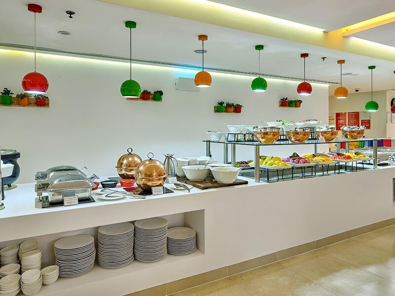 Ramada Hotel & Suites By Wyndham JBR
