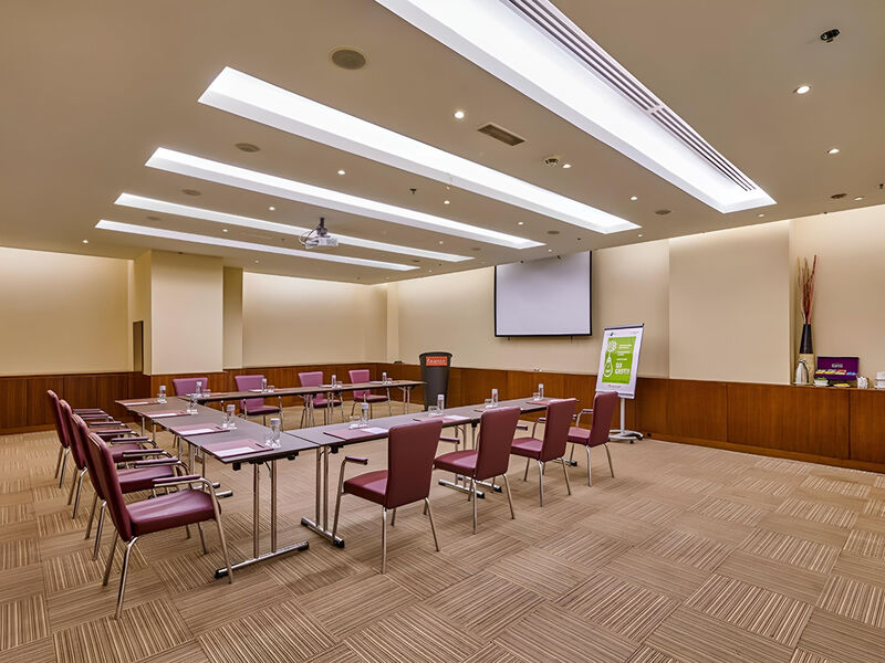 Ramada Hotel & Suites By Wyndham JBR
