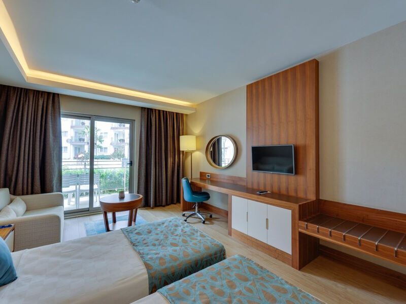 Ramada Hotel & Suites by Wyndham Kusadasi