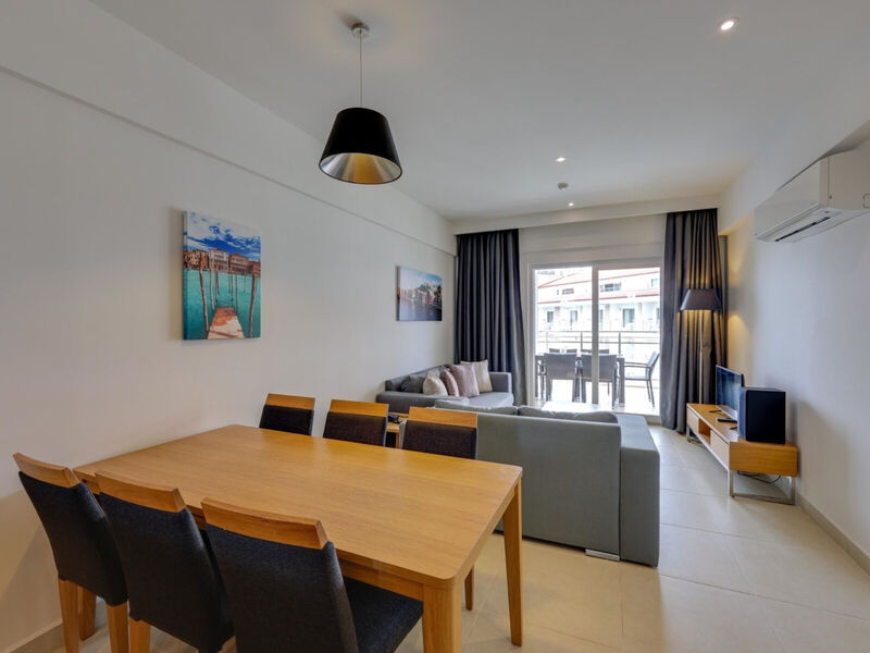 Ramada Hotel & Suites by Wyndham Kusadasi