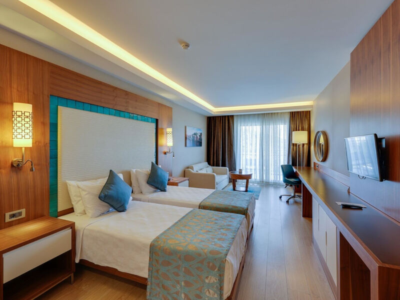Ramada Hotel & Suites by Wyndham Kusadasi