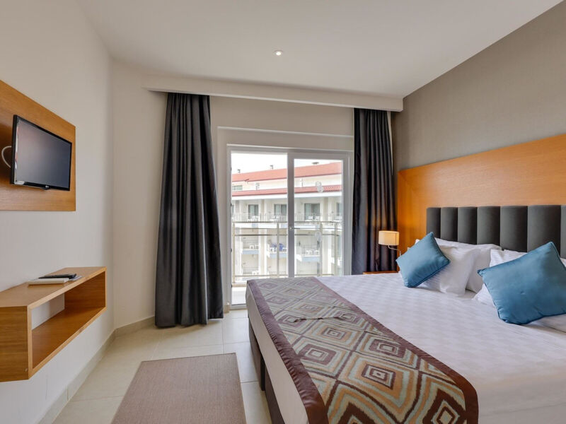 Ramada Hotel & Suites by Wyndham Kusadasi