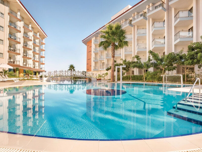 Ramada Hotel & Suites by Wyndham Kusadasi