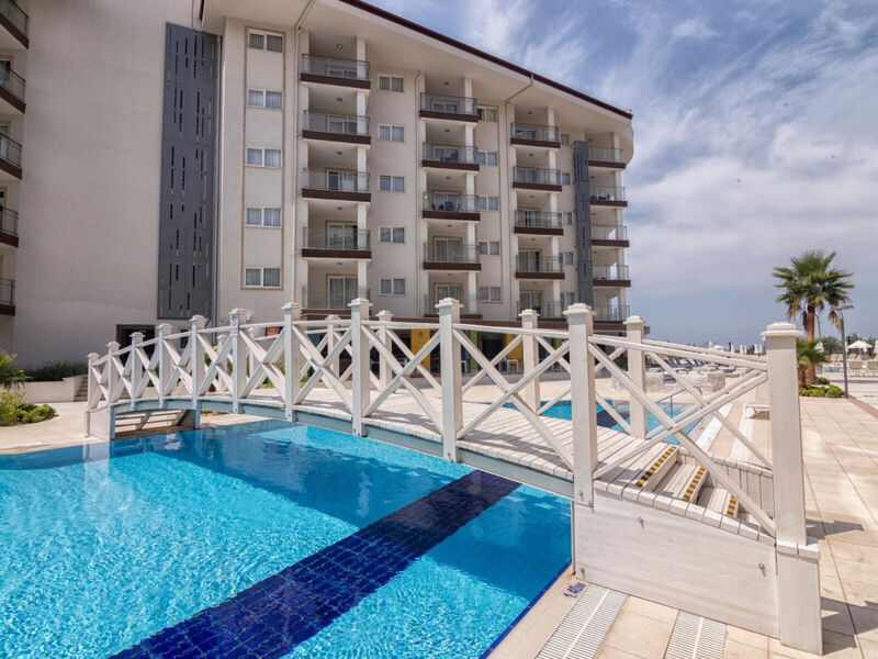Ramada Hotel & Suites by Wyndham Kusadasi