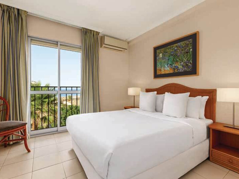 Ramada Hotel Suites Costa Del Sol