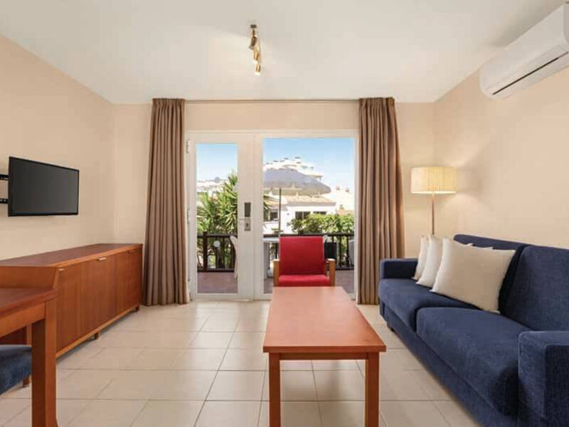 Ramada Hotel Suites Costa Del Sol