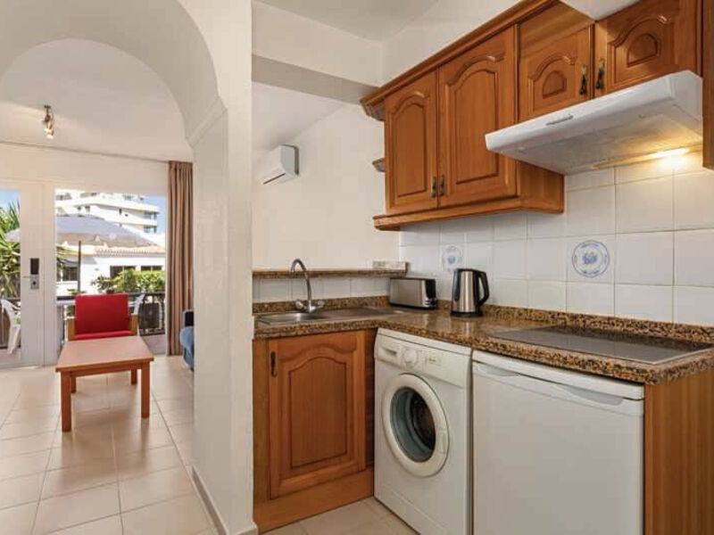 Ramada Hotel Suites Costa Del Sol