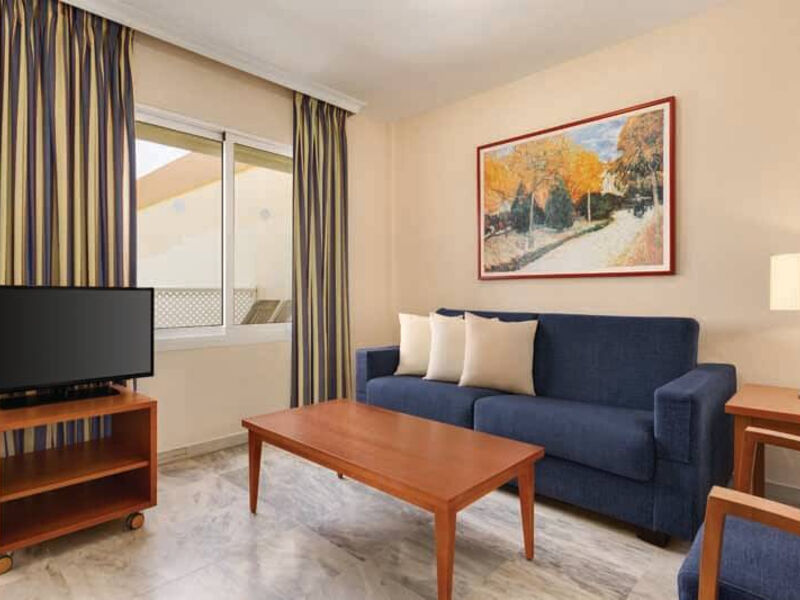 Ramada Hotel Suites Costa Del Sol