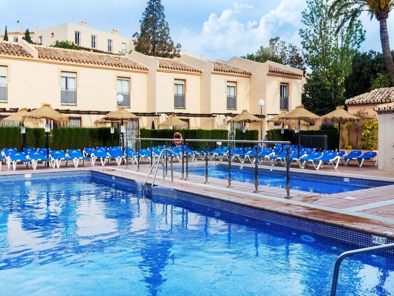 Ramada Hotel Suites Costa Del Sol