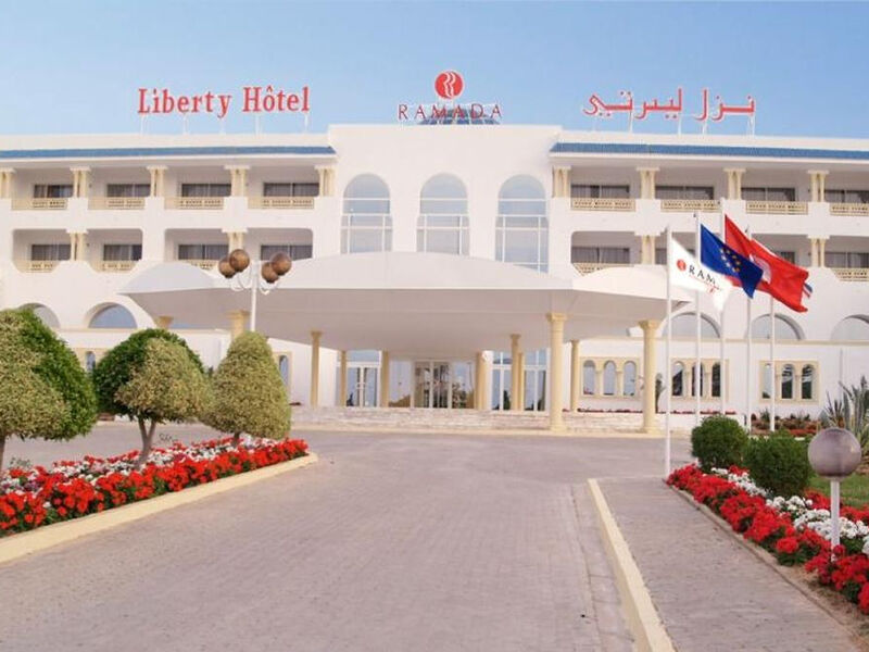 Ramada Liberty Resort