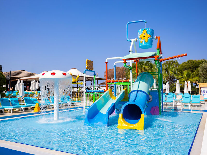 Ramada Resort By Kusadasi & Golf