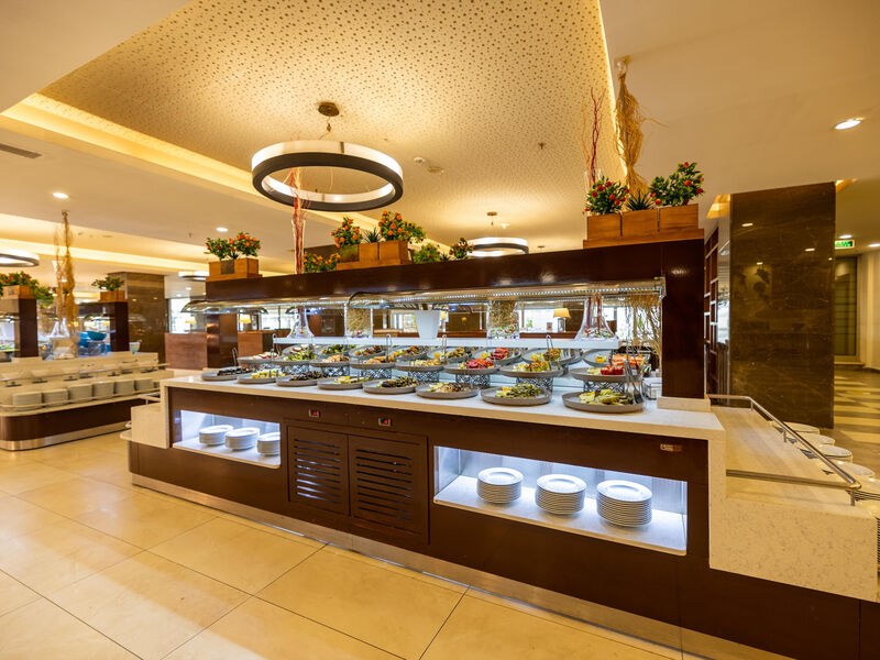 Ramada Resort By Kusadasi & Golf