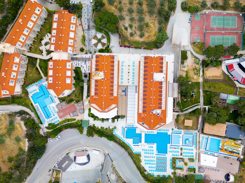 Ramada Resort By Kusadasi & Golf