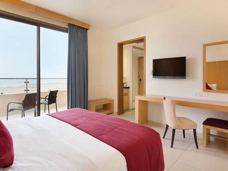 Ramada Resort Dead Sea