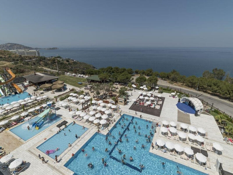 Ramada Resort Kusadasi & Golf