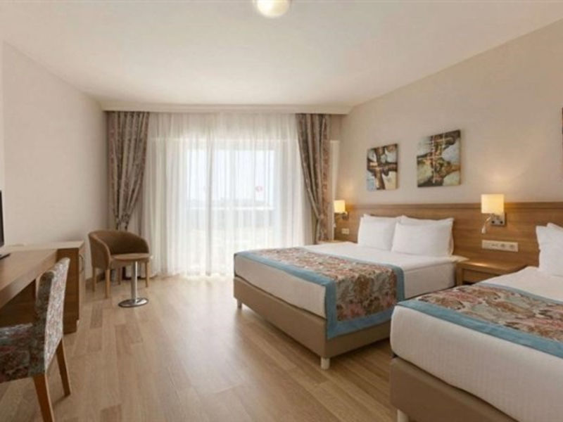 Ramada Resort Lara
