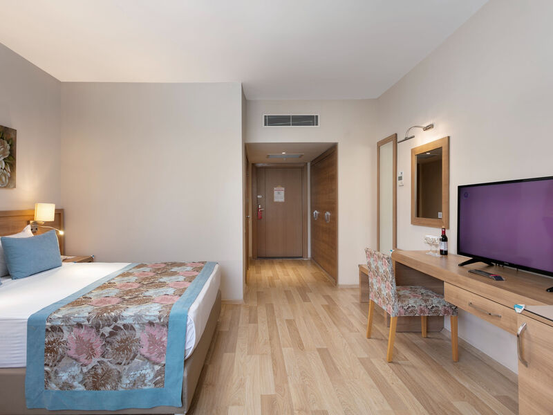 Ramada Resort Lara