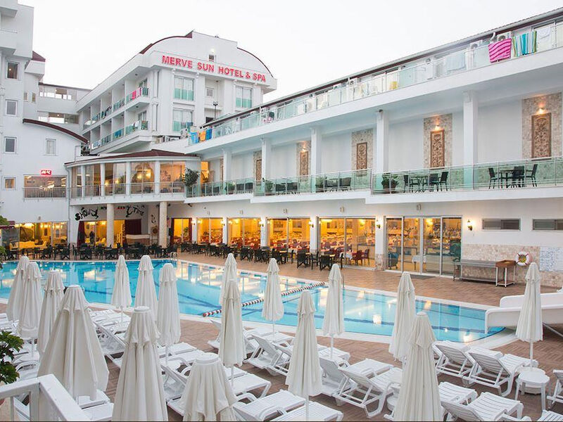 Ramada Resort Side