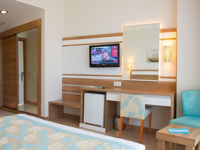 Ramada Resort Side