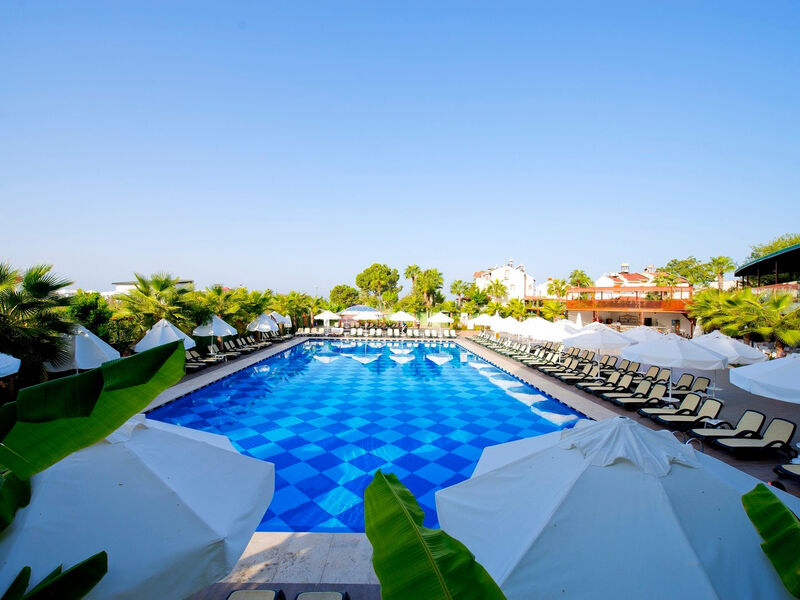 Raymar Resort & Aqua