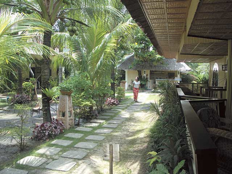 Red Coconut Beach