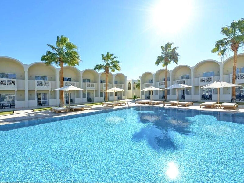 Reef Oasis Beach Resort