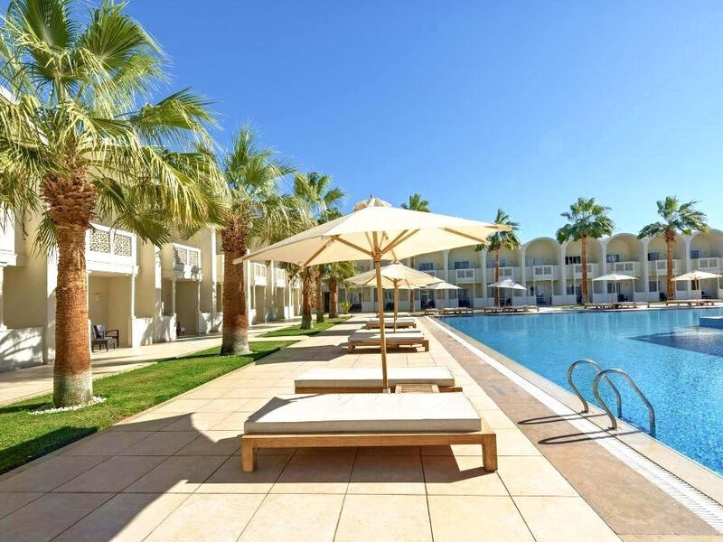 Reef Oasis Beach Resort
