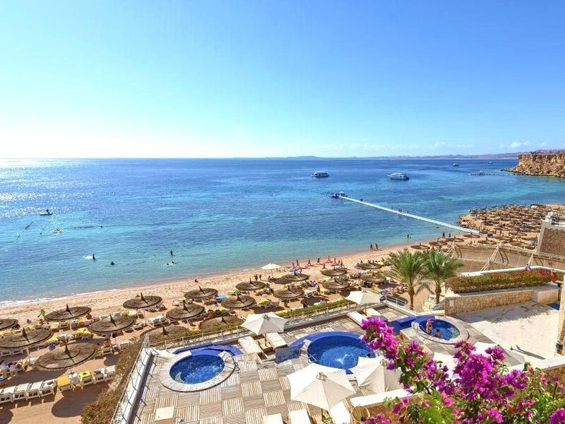 Reef Oasis Beach Resort