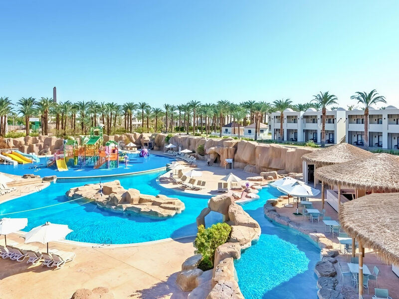 Reef Oasis Beach Resort