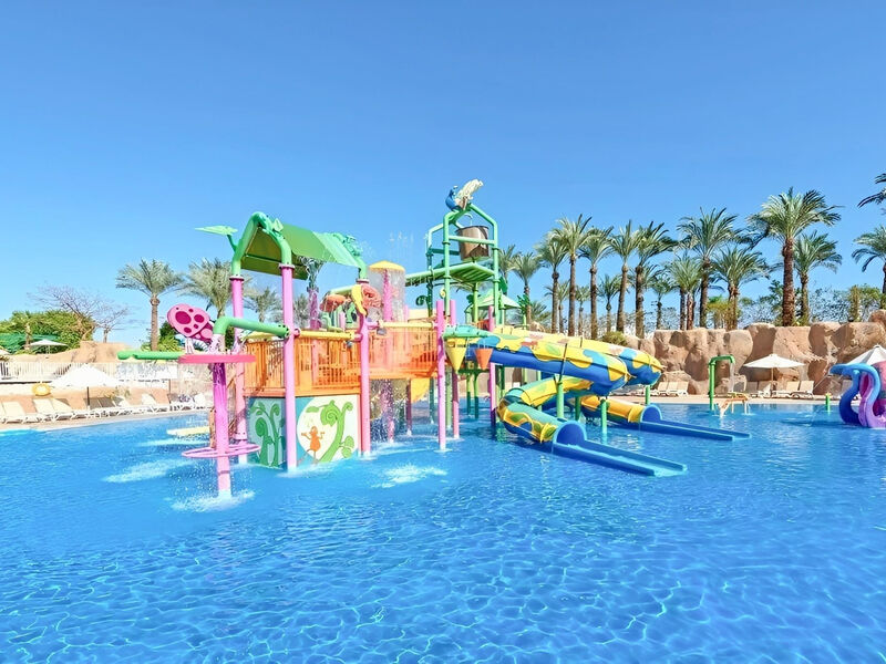 Reef Oasis Beach Resort
