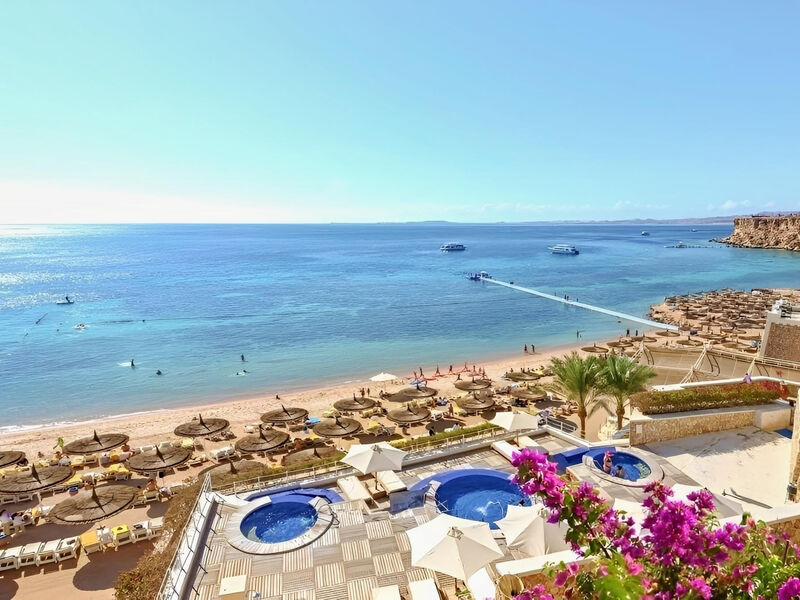 Reef Oasis Beach Resort