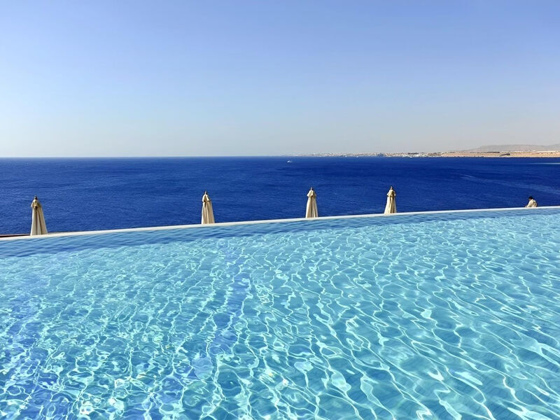 Reef Oasis Blue Bay Resort