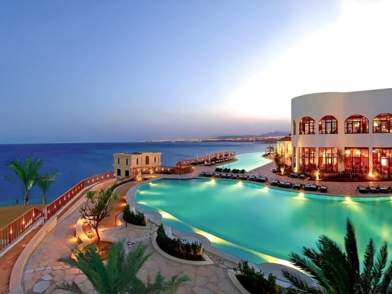 Reef Oasis Blue Bay Resort