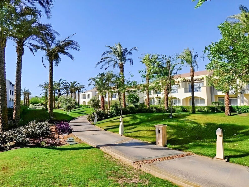 Reef Oasis Blue Bay Resort