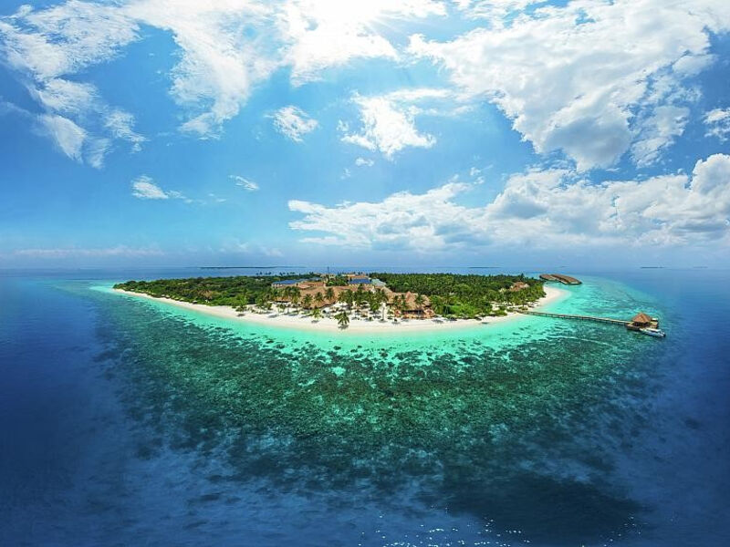 Reethi Faru Resort
