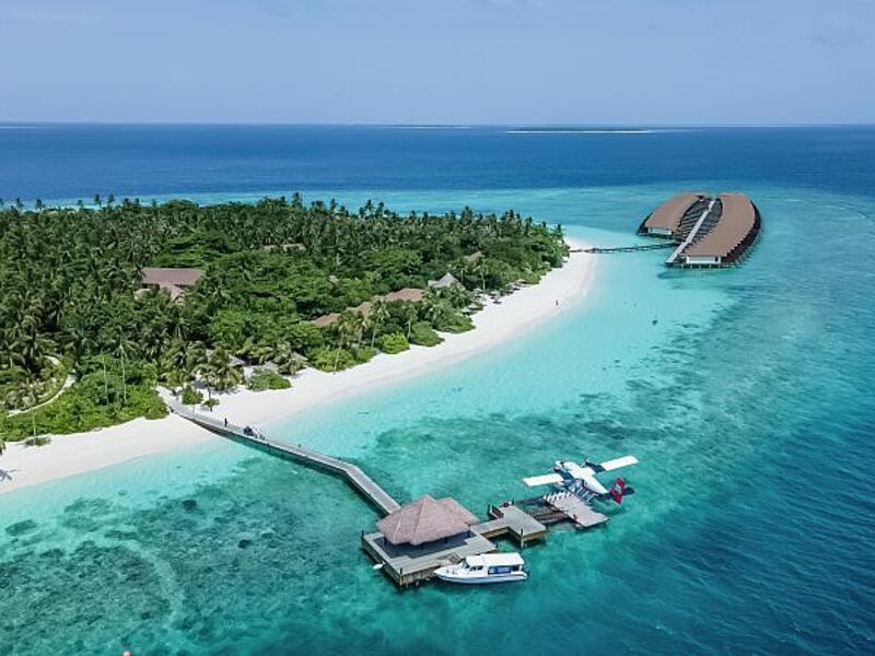 Reethi Faru Resort