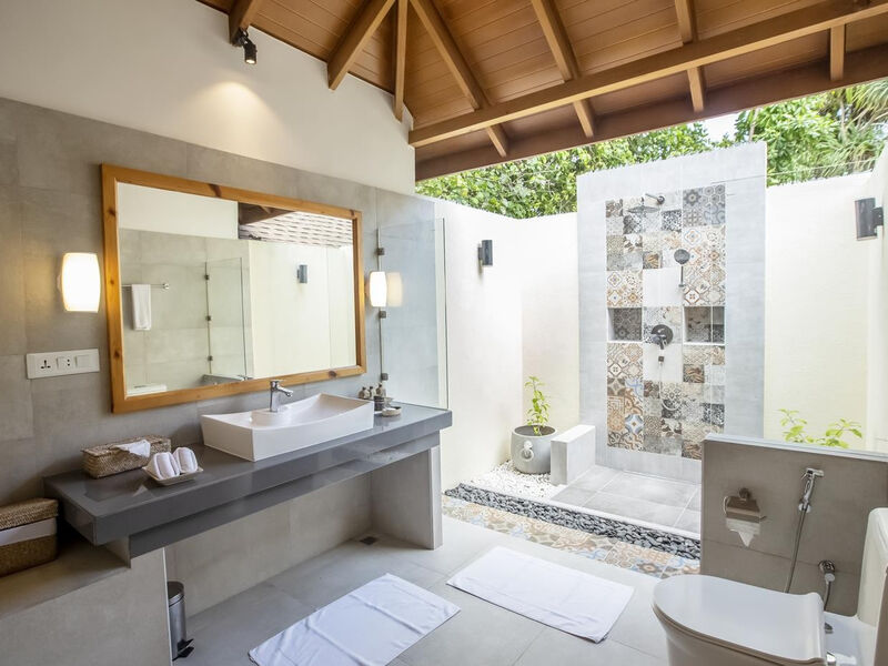 Reethi Faru Resort