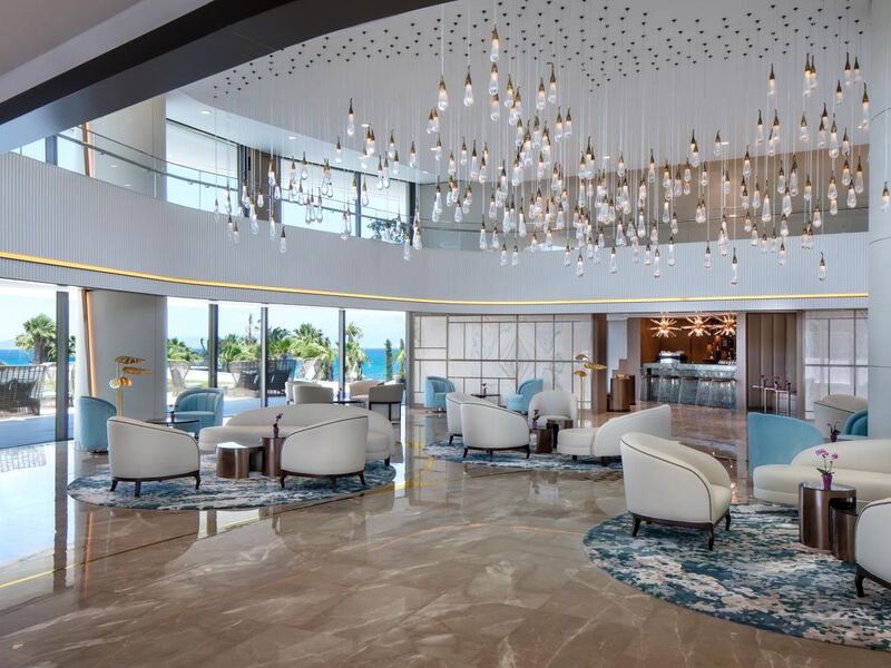 Reges A Luxury Collection Resort & Spa