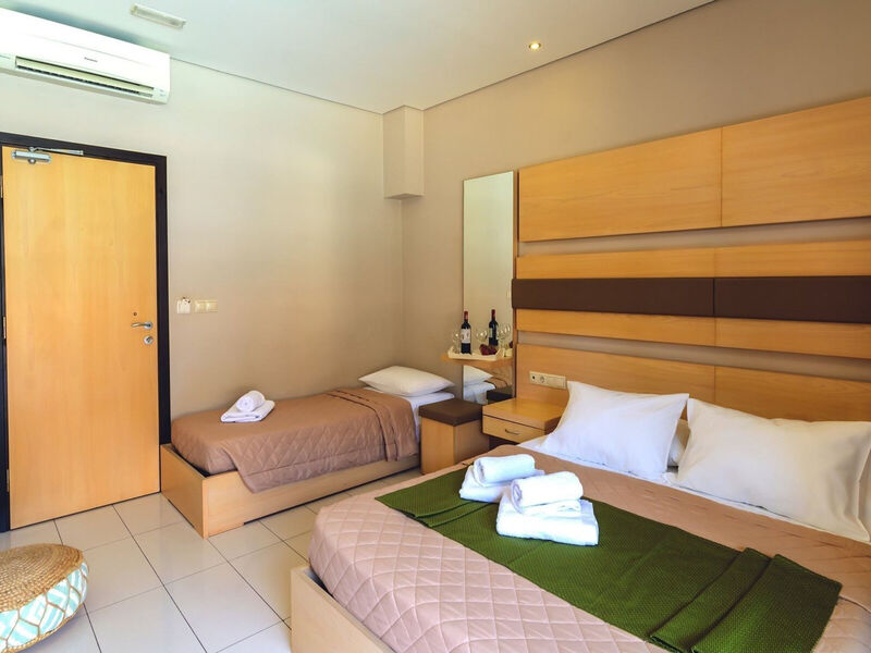 Relax Apartments & Studios