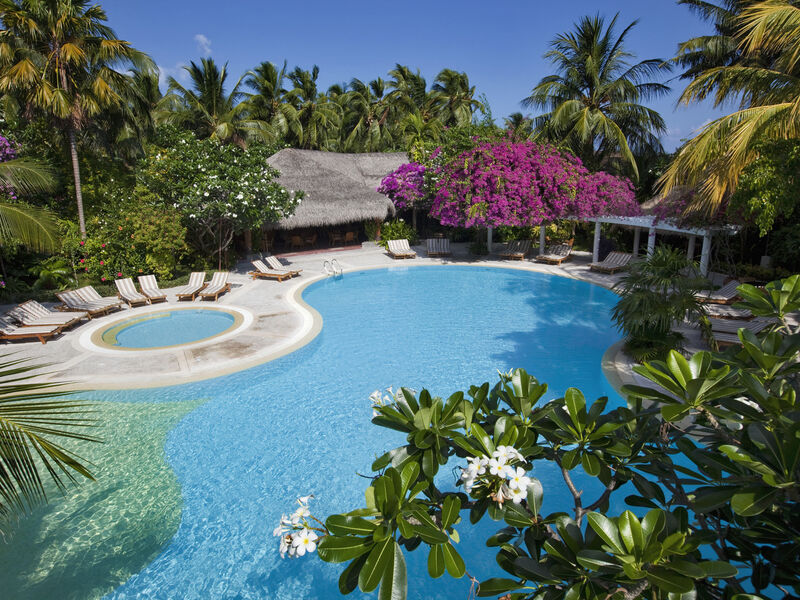 Kuramathi Island Resort