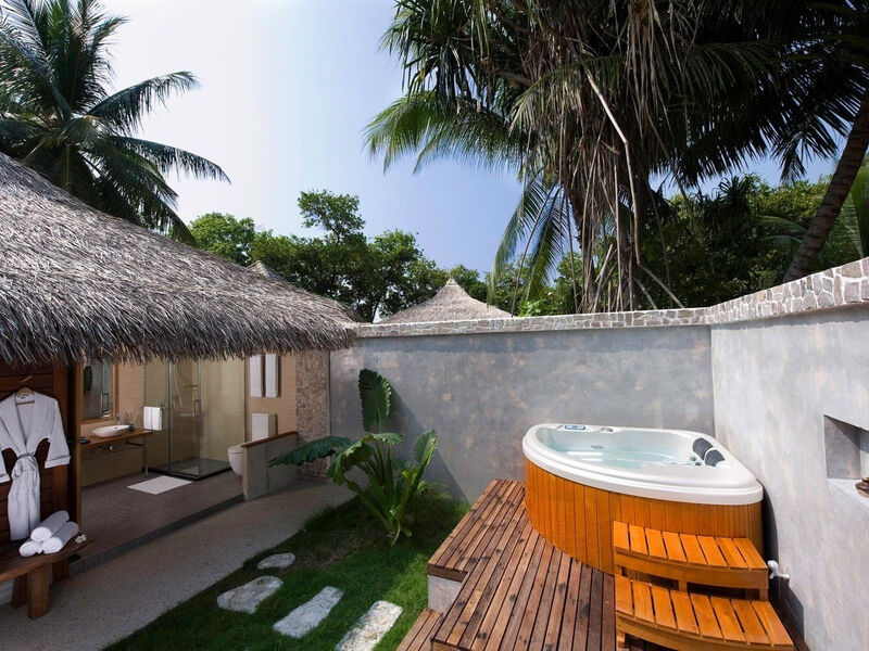 Kuramathi Island Resort