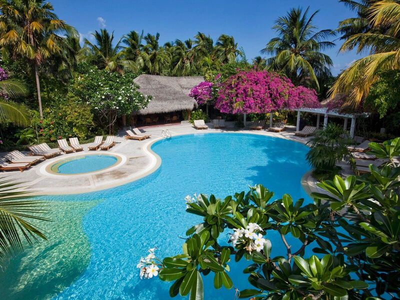 Kuramathi Island Resort