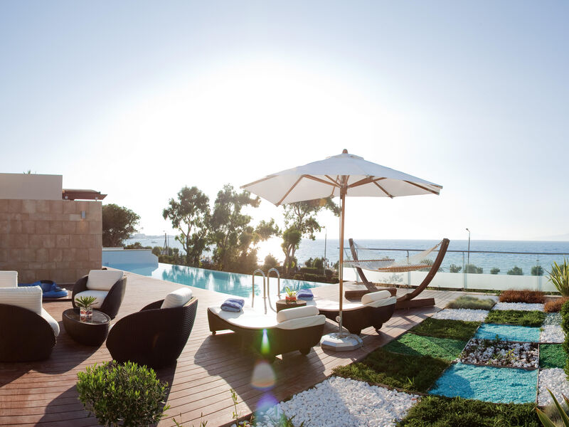 Rhodes Bay Elite Suites