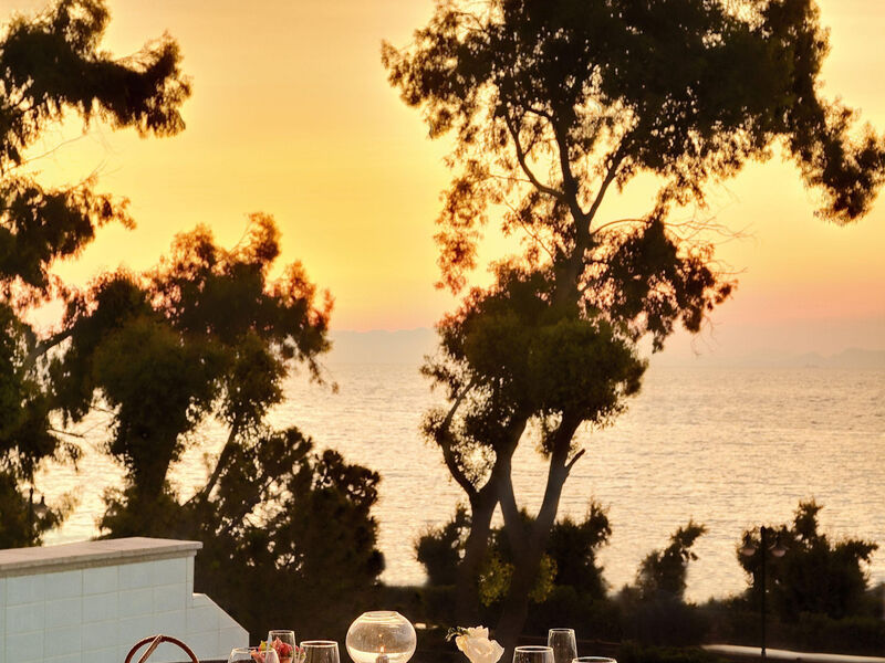 Rhodes Bay Elite Suites