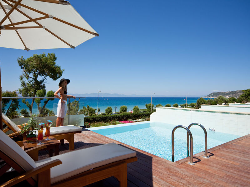 Rhodes Bay Elite Suites