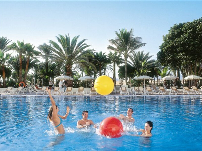 Riu Oliva Beach Resort