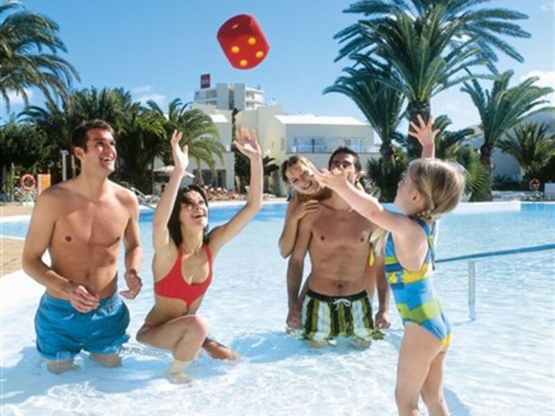 Riu Oliva Beach Resort